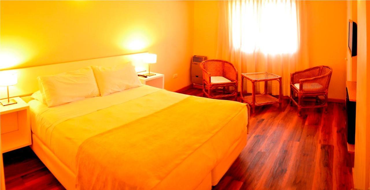 La Posada Hotel Пинамар Екстериор снимка